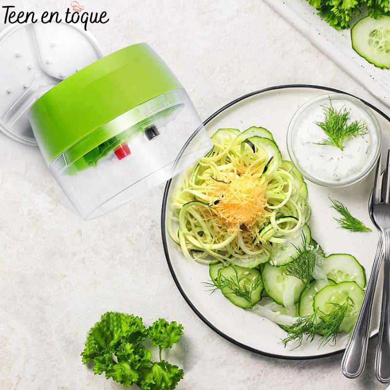 TortiVeg™ 4 en 1, spiraliseur de légumes & fruits – Teen en Toque